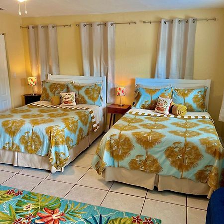 Private Guest House Маями Екстериор снимка