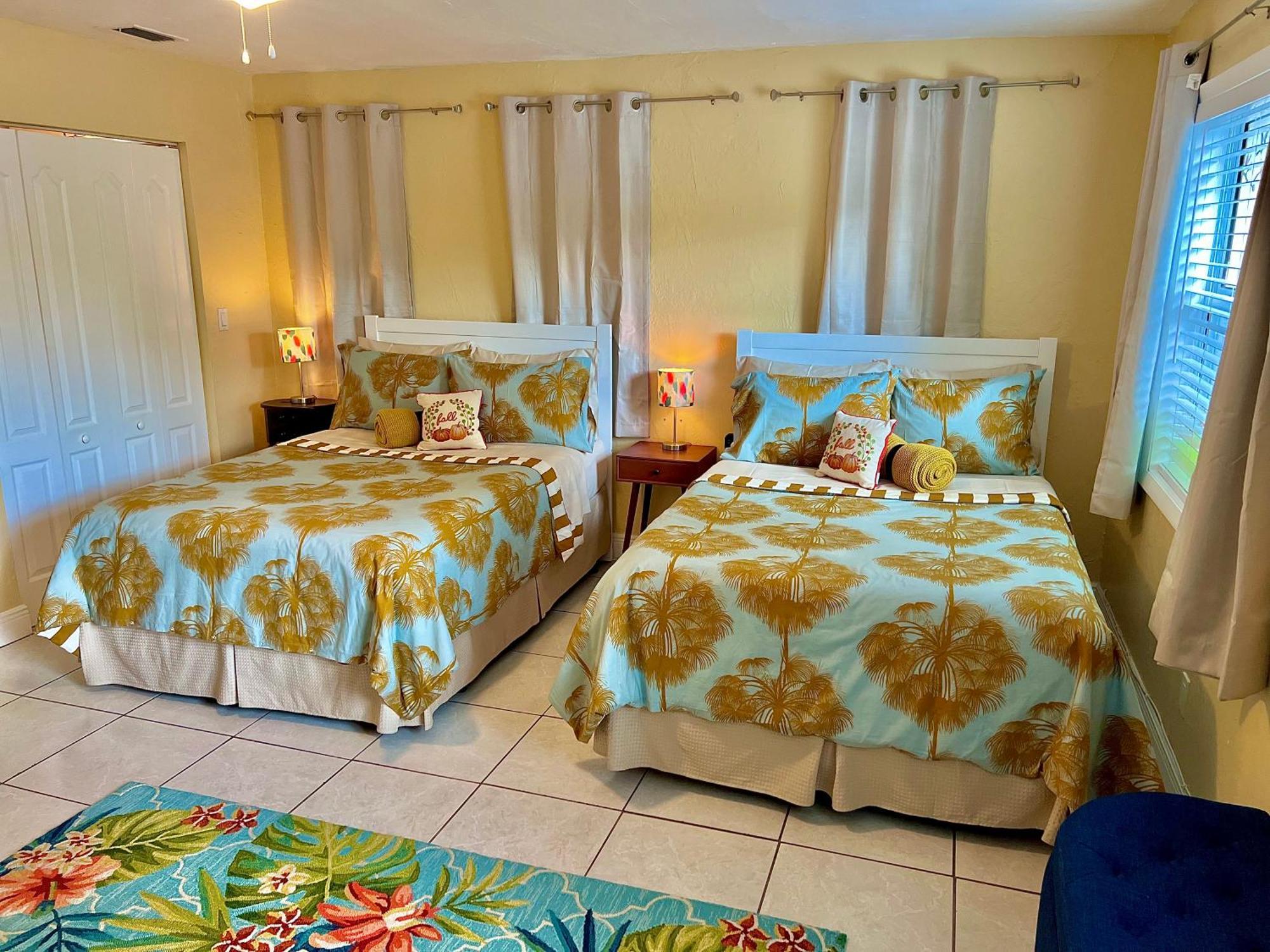 Private Guest House Маями Екстериор снимка